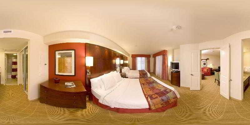 Salt Hotel 3*
